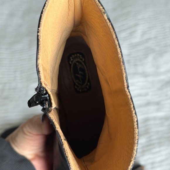 SALPY Leather Ankle boot - Picture 4 of 7